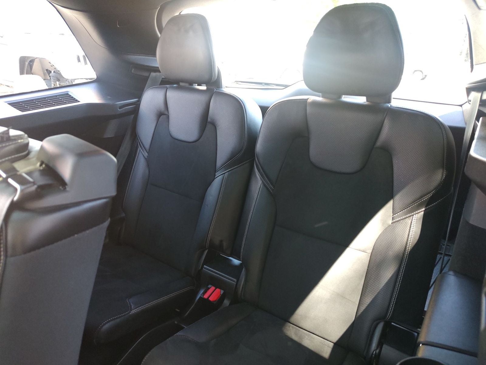 2019 Volvo XC90 T6 R-Design