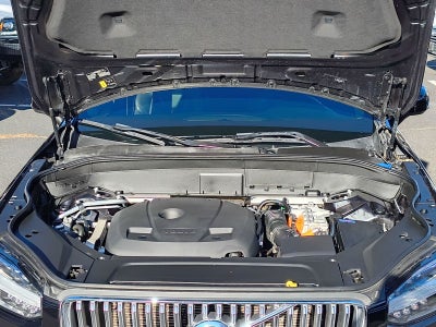 2021 Volvo XC90 Recharge Plug-In Hybrid T8 Inscription Expression 7 Passenger
