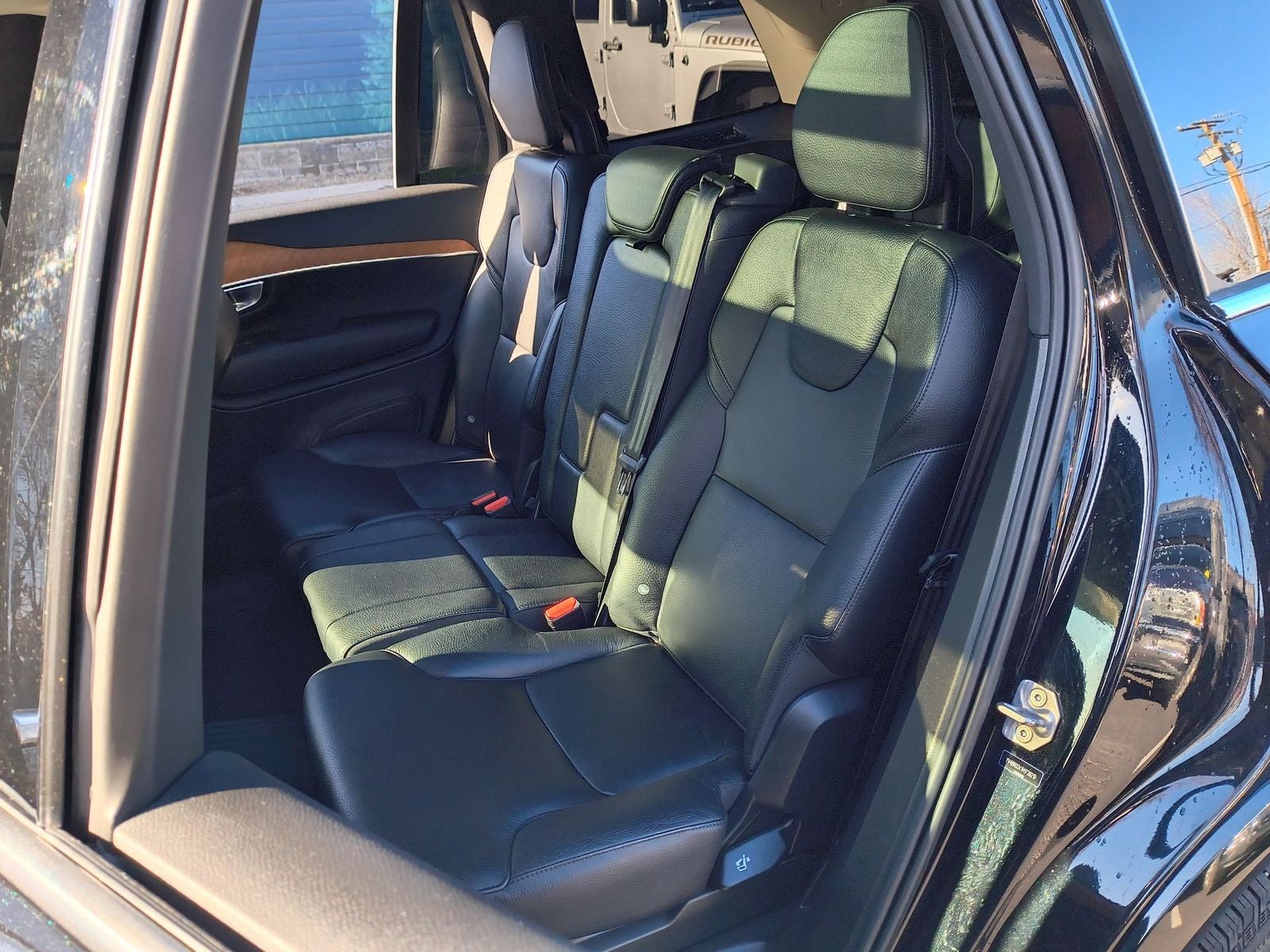 2021 Volvo XC90 Recharge Plug-In Hybrid T8 Inscription Expression 7 Passenger