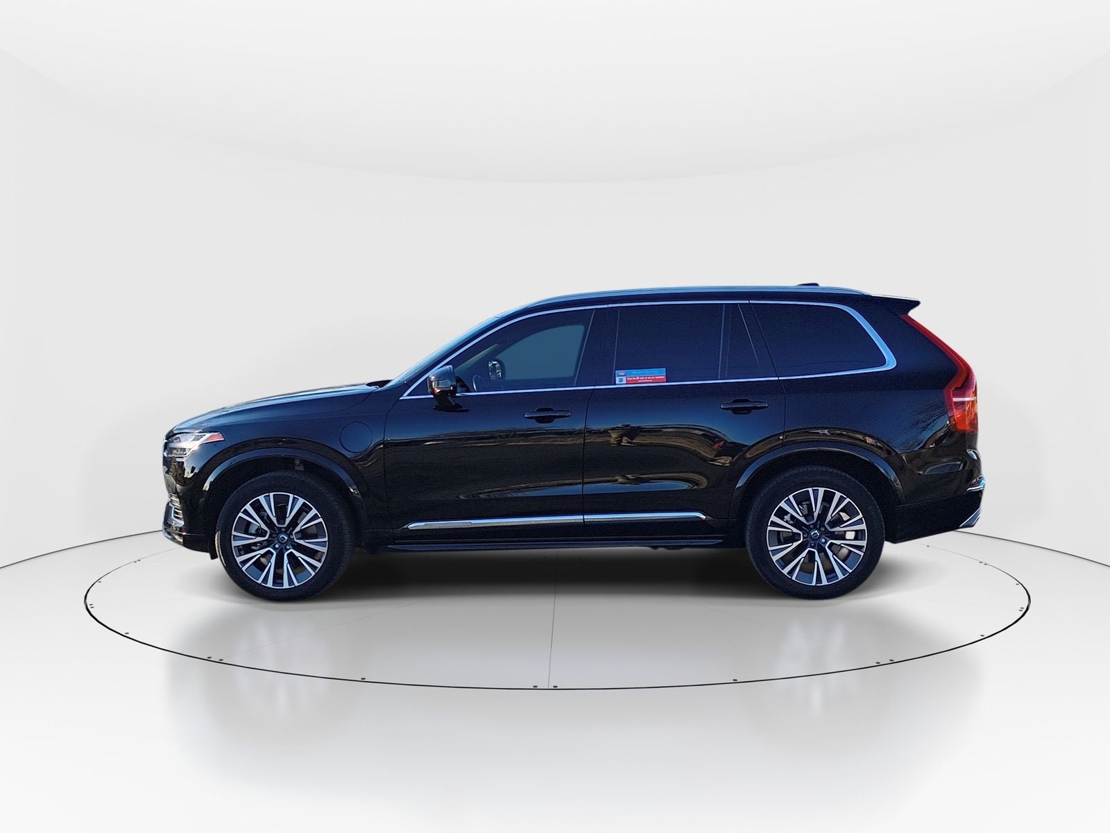 2021 Volvo XC90 Recharge Plug-In Hybrid T8 Inscription Expression 7 Passenger