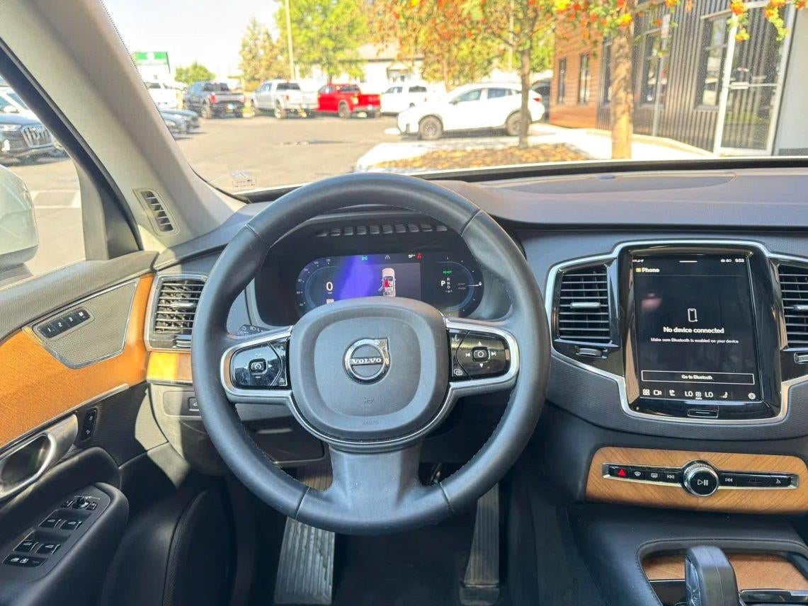 2024 Volvo Xc90 Recharge Plug-In Hybrid Plus Bright Theme