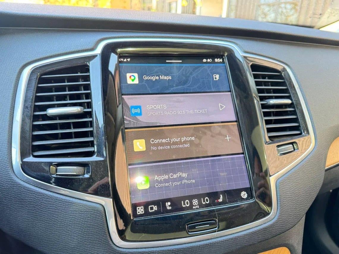 2024 Volvo Xc90 Recharge Plug-In Hybrid Plus Bright Theme
