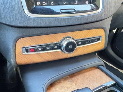 2024 Volvo Xc90 Recharge Plug-In Hybrid Plus Bright Theme