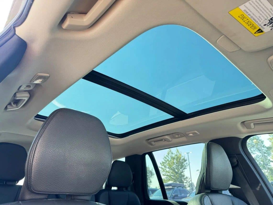 2024 Volvo Xc90 Recharge Plug-In Hybrid Plus Bright Theme