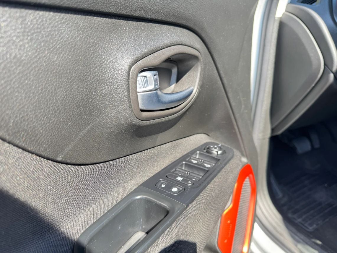 2018 Jeep Renegade Upland Edition Sport Utility 4D