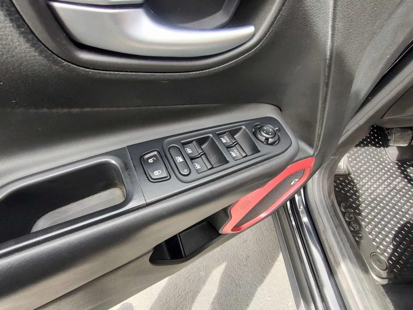 2019 Jeep Renegade Trailhawk