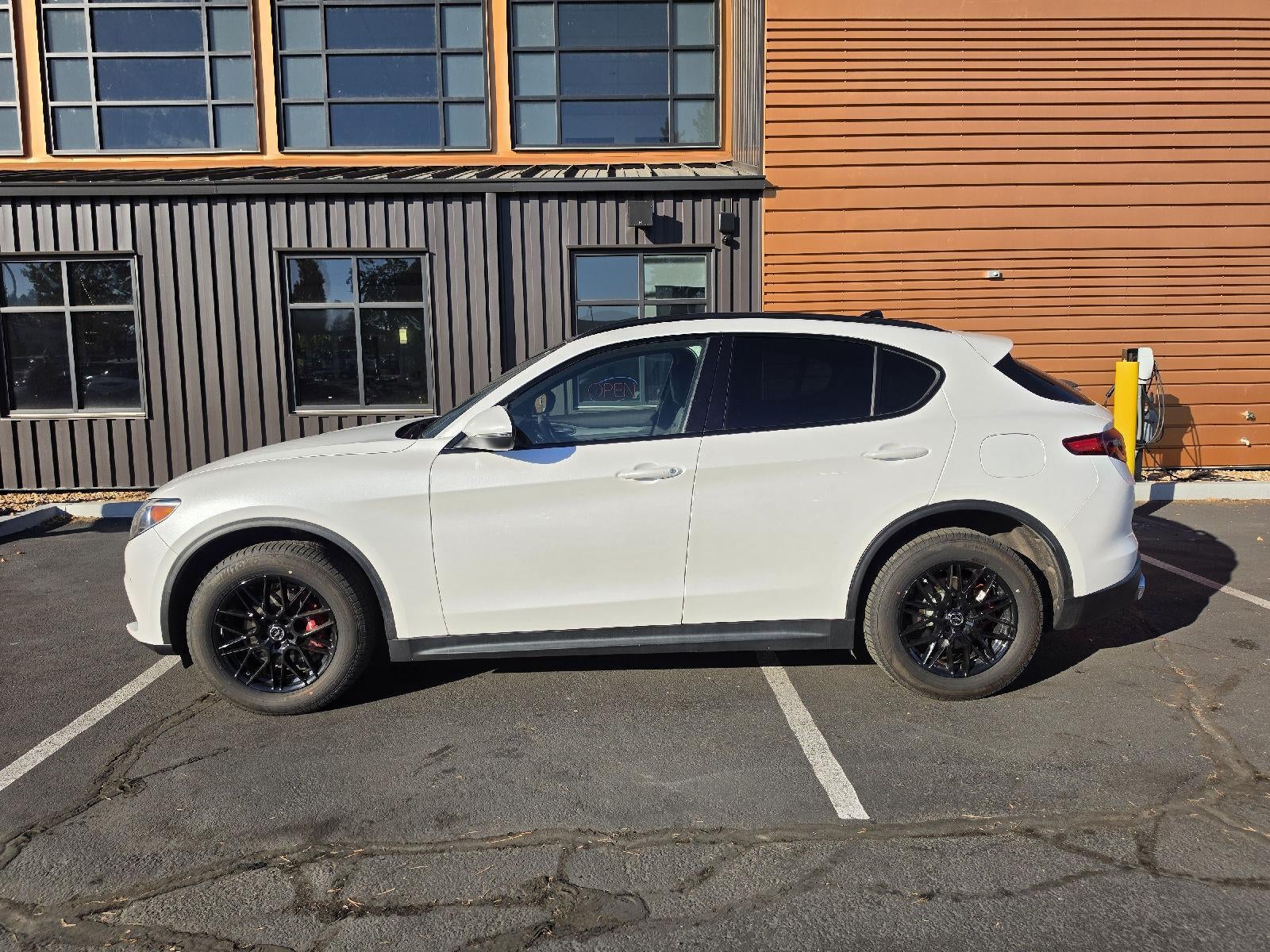 2018 Alfa Romeo Stelvio Ti Sport