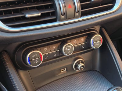 2018 Alfa Romeo Stelvio Ti Sport