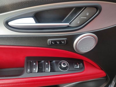 2018 Alfa Romeo Stelvio Ti
