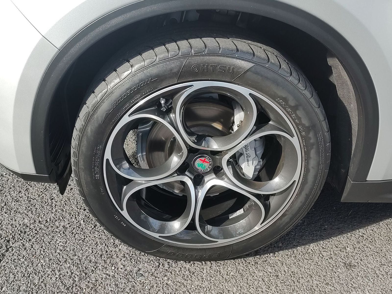 2019 Alfa Romeo Stelvio Ti